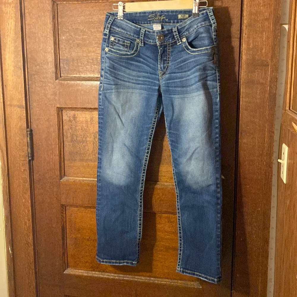 Silver Suki Capri Low Rise Jeans 29" Waist